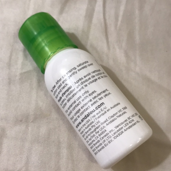 CannaCell hydrating Toner Hemp Stem Cells - Picture 2 of 2